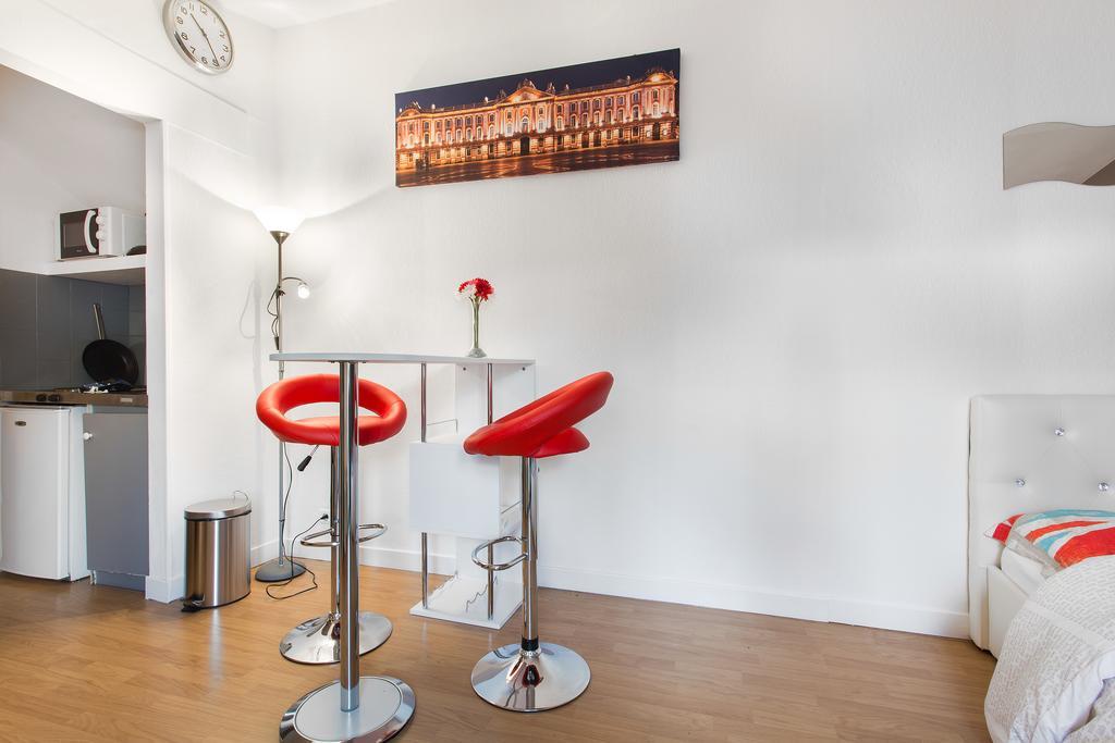 Nouvel Oasis Toulouse Saint Cyprien Apartamento Exterior foto